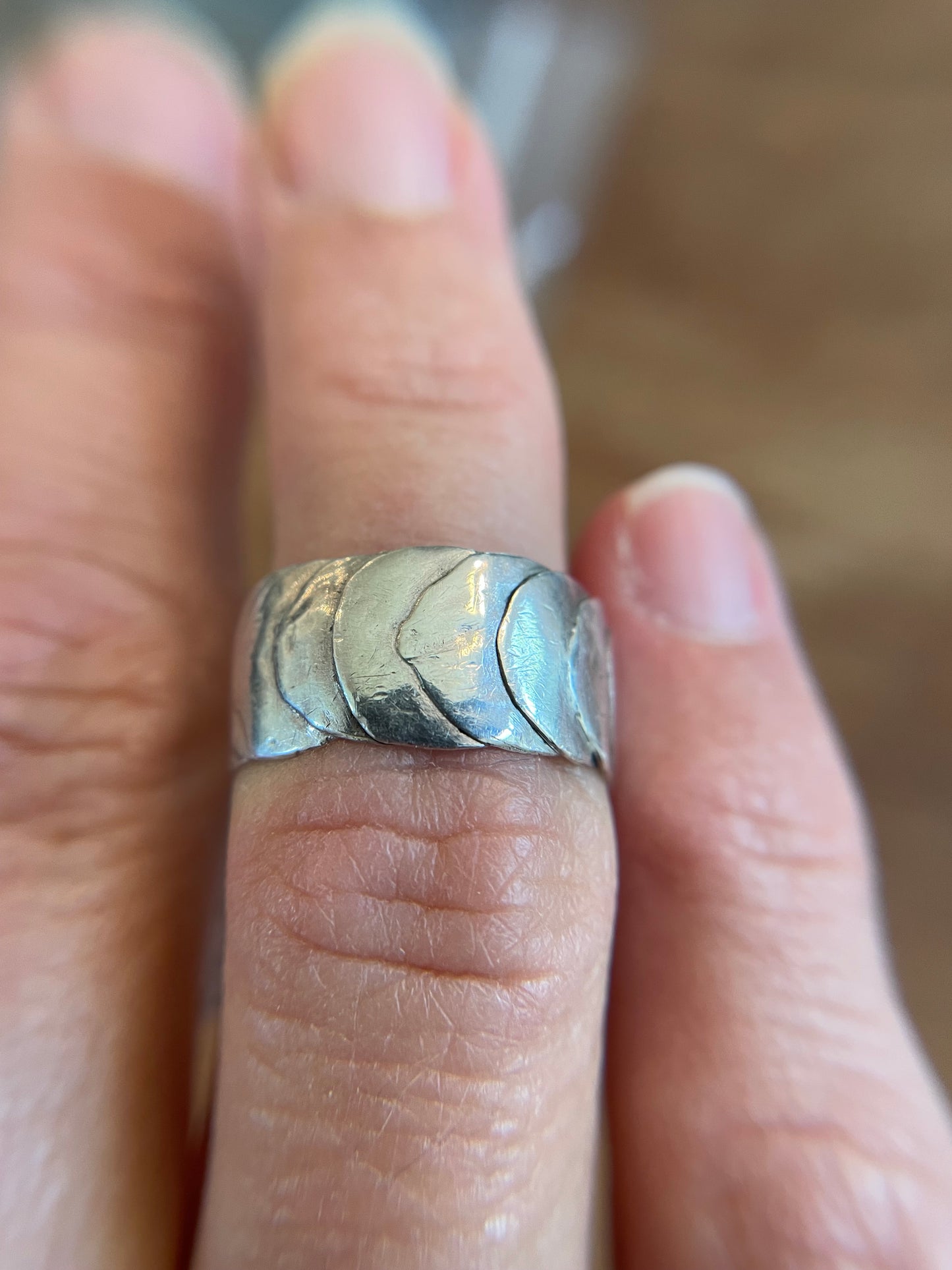Armadillo Ring in Silver