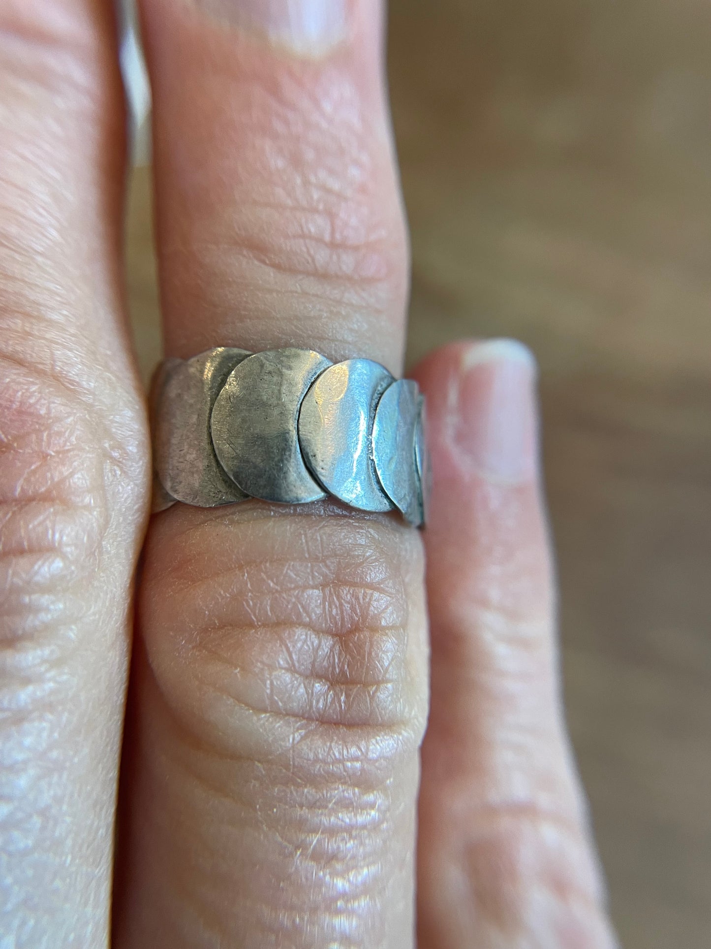 Armadillo Ring in Silver