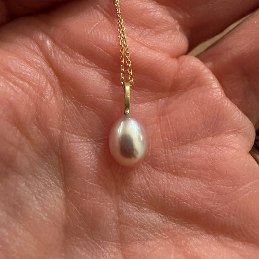 18k Gold Pink Pearl Drop