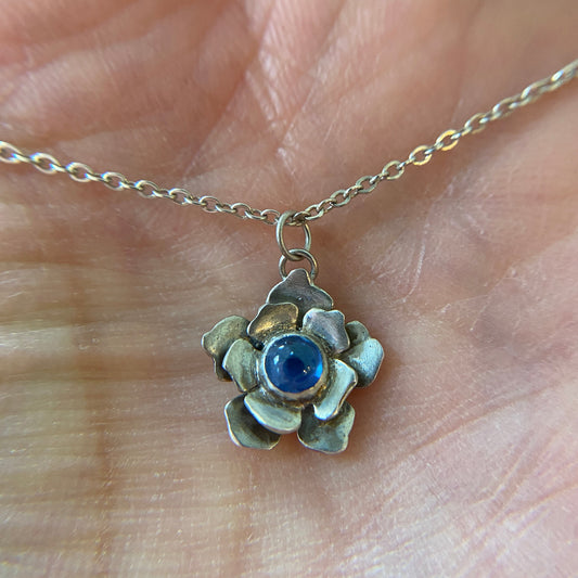 Sapphire Flower Necklace
