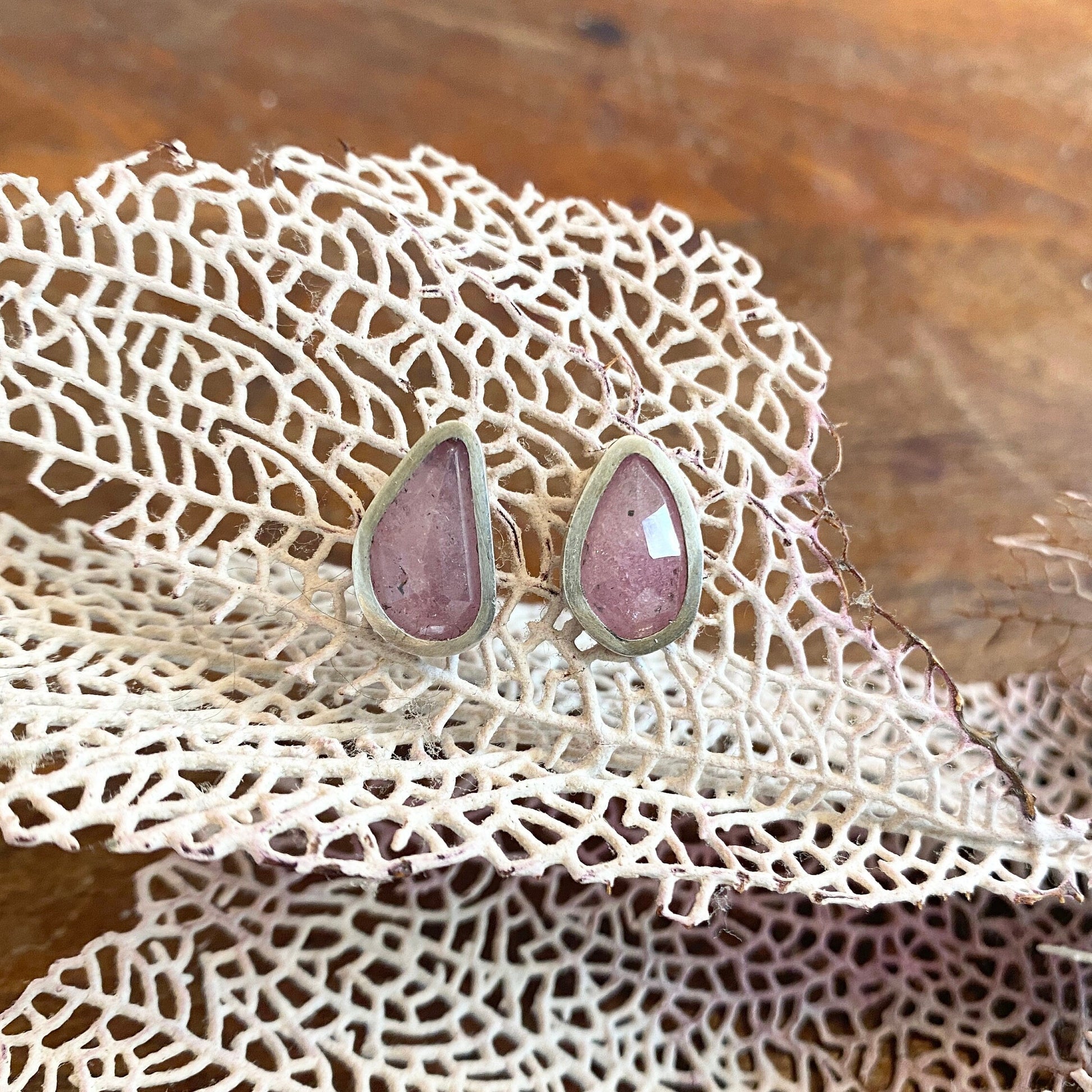 Ready to ship - Mismatch Sapphire Studs Geometric Pink Umba Sapphire Rose Cut Earrings Hand Set in Sterling Silver - vintage cut