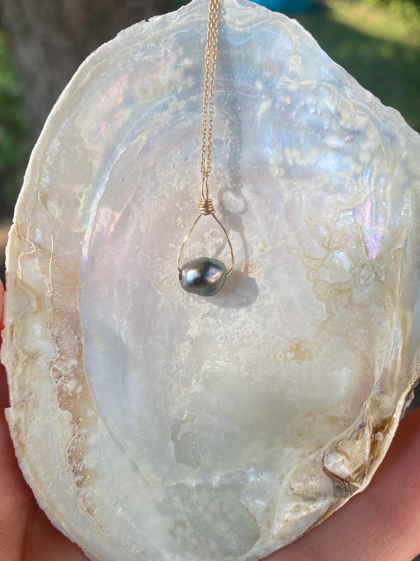Fresh Water Keshi Pearl necklace - Sea Collection with 14/20 Gold-Filled Chain
