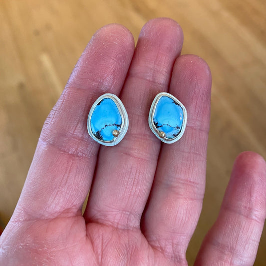 Stunning Lavender Golden Hills Turquoise Stud Earrings | Beautiful Matrix Split Pair Handcrafted in Sterling Silver & 14k Gold