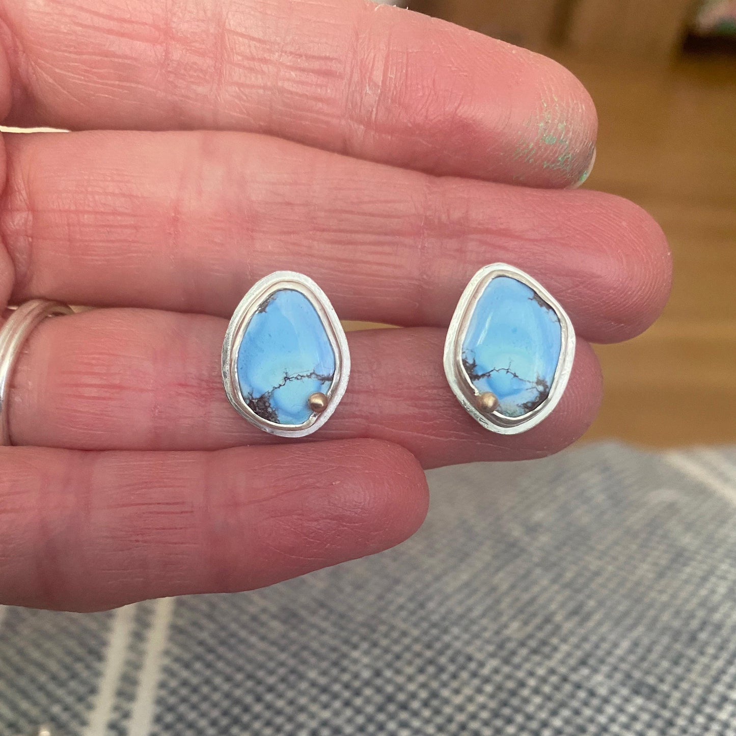 Stunning Lavender Golden Hills Turquoise Stud Earrings | Beautiful Matrix Split Pair Handcrafted in Sterling Silver & 14k Gold