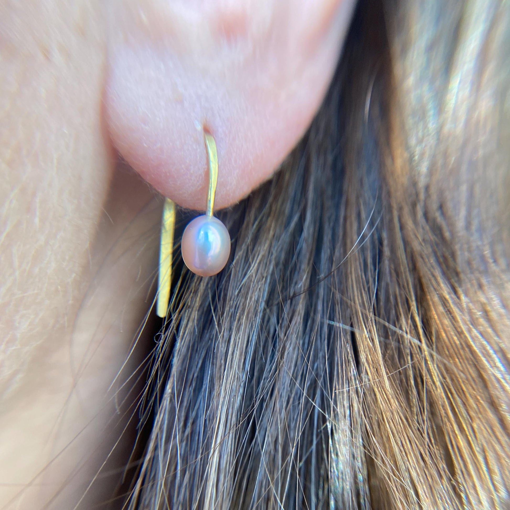 Modern Fresh Water Pearl Drop Earrings in 18k Yellow Gold