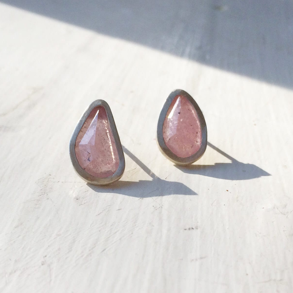 Ready to ship - Mismatch Sapphire Studs Geometric Pink Umba Sapphire Rose Cut Earrings Hand Set in Sterling Silver - vintage cut